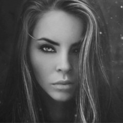 Monika Stunner - Can't Go Home
