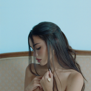 Madison Beer - complexity