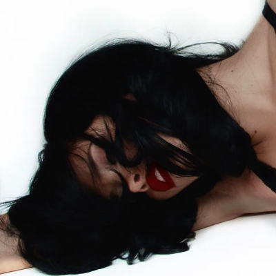 Nessa Barrett - Bad Girls Never Die