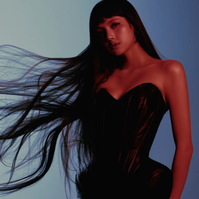 LISA - Sweat