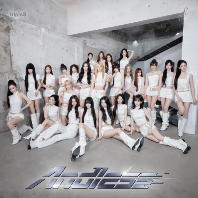 tripleS - Andless